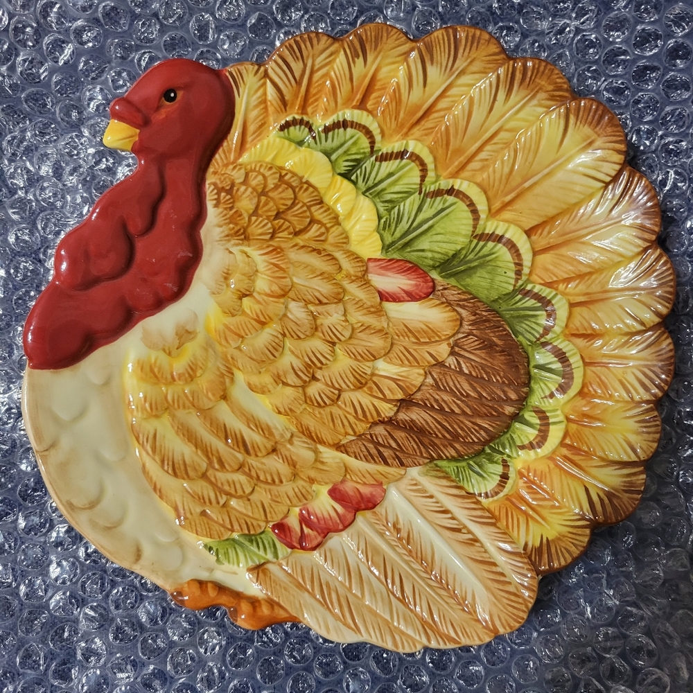 Pier 1 Thanksgiving Day Turkey Fall ceramic holiday plate